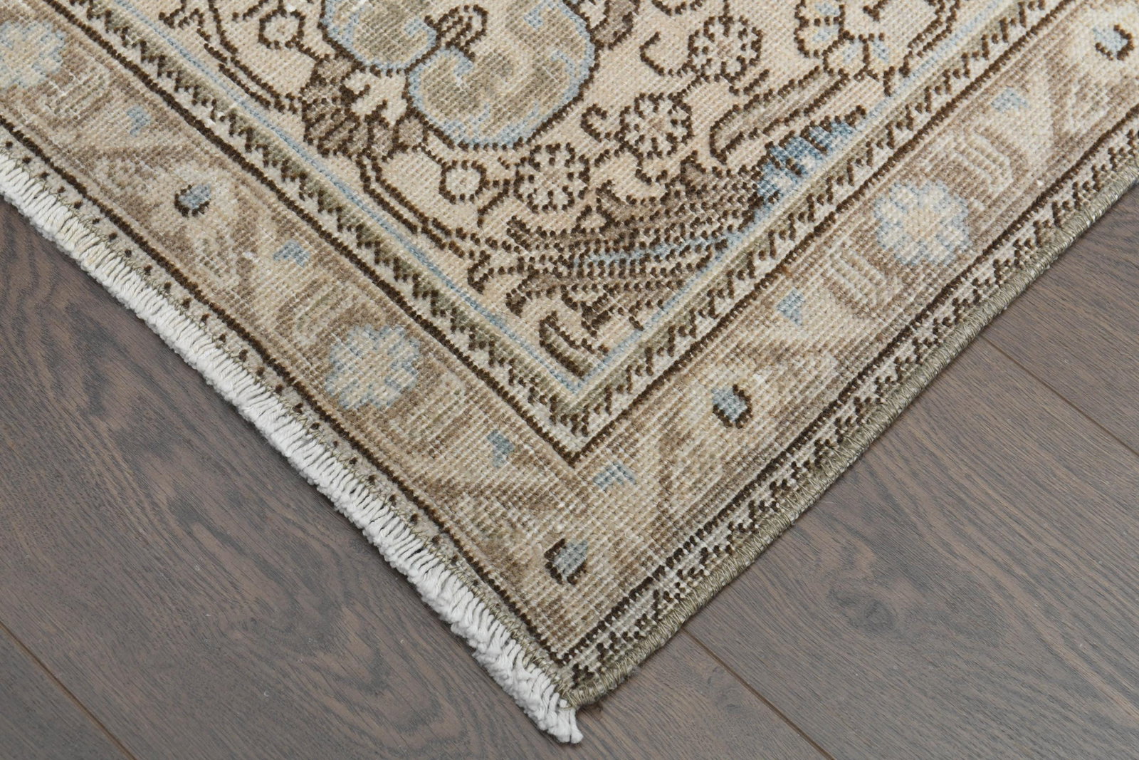 9.5x12.9 ft Oversized Rug, Vintage - 9
