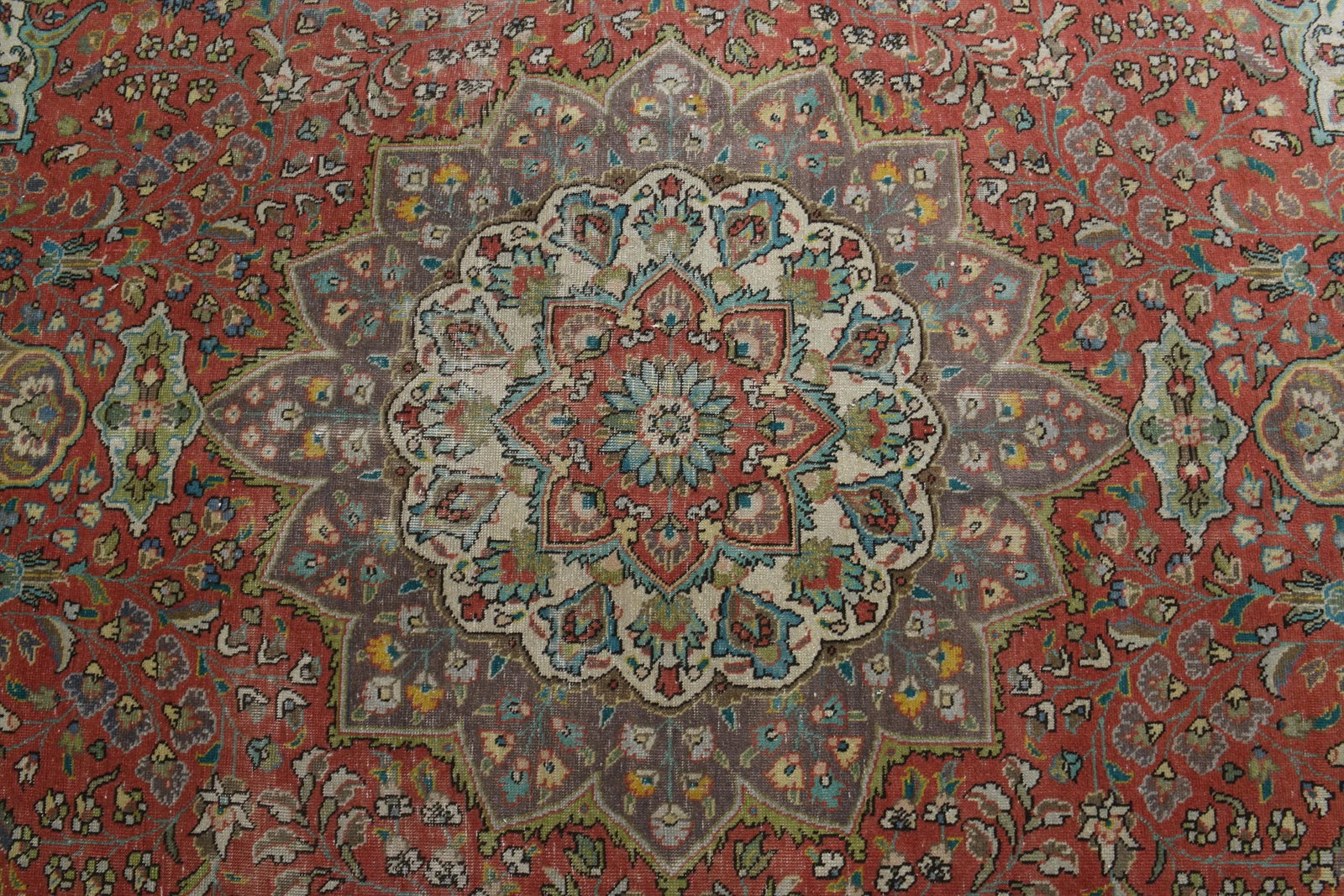 9'4x12'4 ft, FLORAL OVERSIZED RUG - 2