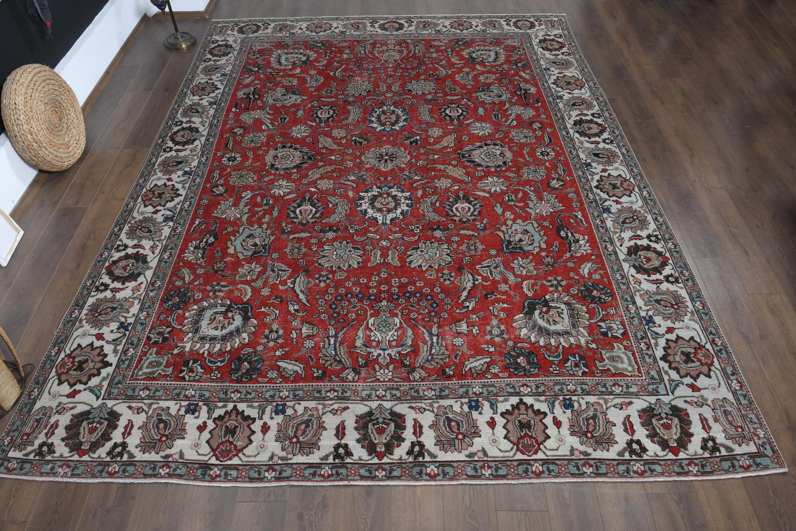 9'8x12'6 ft, OVERSIZED PERSIAN RUG: Title: 9'8x12'6 ft, OVERSIZED PERSIAN RUG Description: This Turkish one-of-a-kind Anatolian Vintage Rug is hand-knotted and handwoven by the most skilled artisans who use pure wool, in muted, natural 