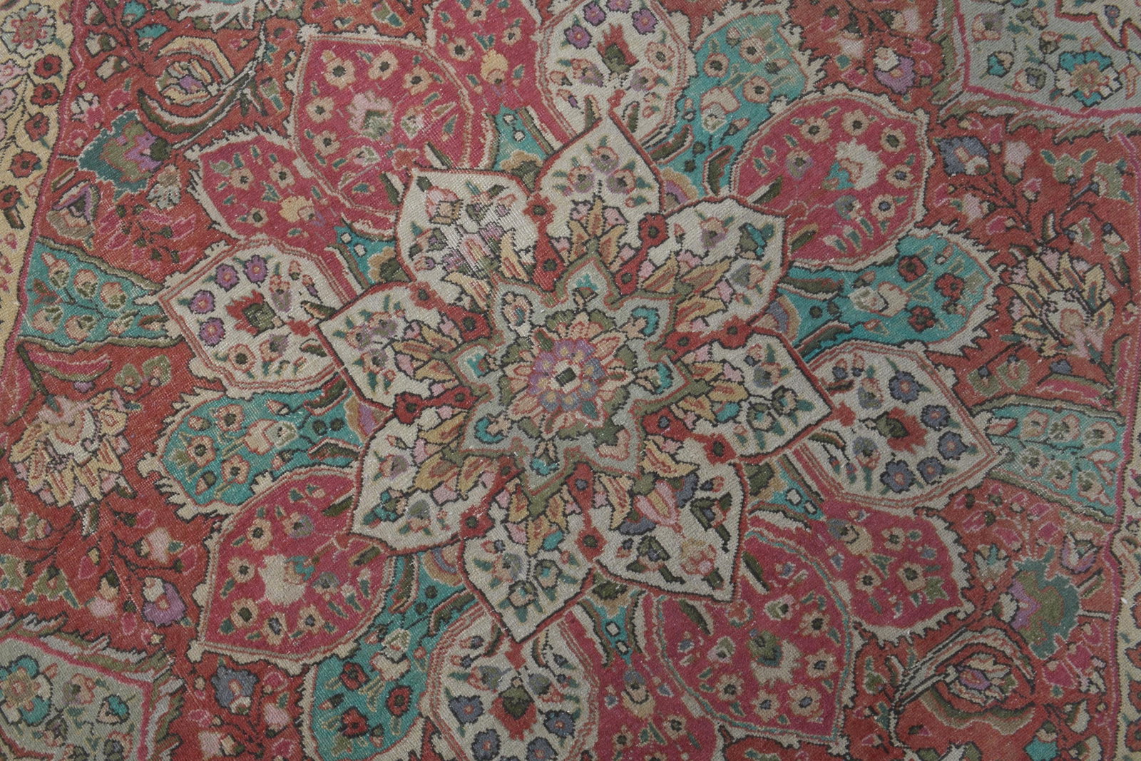 10'1x12'4 ft, PINK MINIMALIST RUG - 2