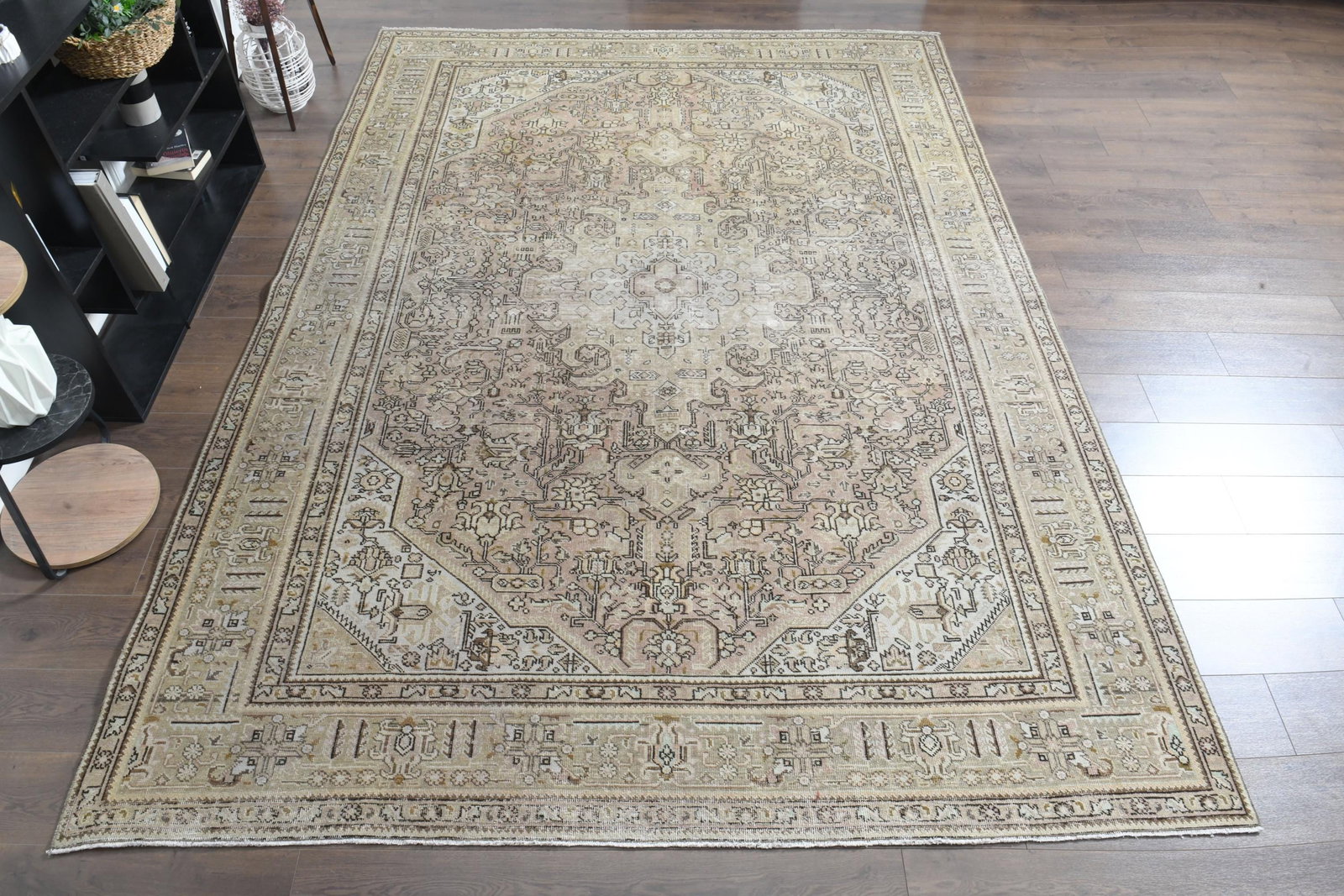 7'9x11 ft, PERSIAN DECOR, Vintage: Title: 7'9x11 ft, PERSIAN DECOR, Vintage Description: This Turkish one-of-a-kind Anatolian Vintage Rug is hand-knotted and handwoven by the most skilled artisans who use pure wool, in muted, natural