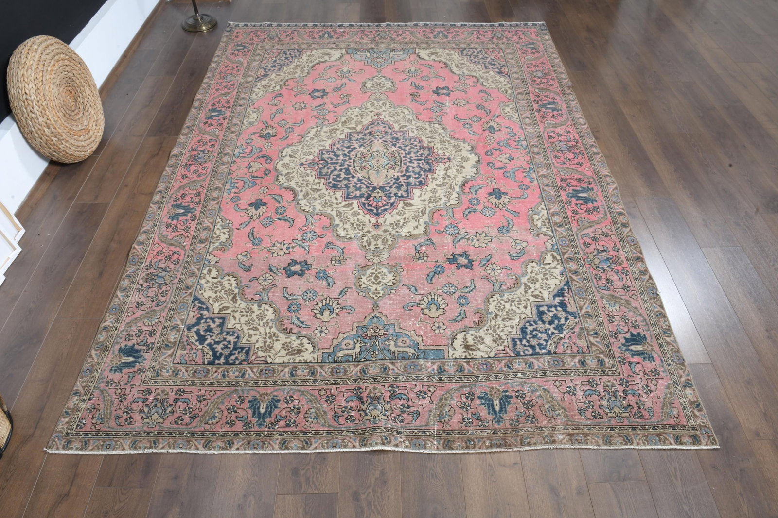 7'3x10'3 ft, OVERSIZED PINK BLUE, Minimalist Decor, Area Rug: Title: 7'3x10'3 ft, OVERSIZED PINK BLUE, Minimalist Decor, Area Rug Description: This Turkish one-of-a-kind Anatolian Vintage Rug is hand-knotted and handwoven by the most skilled artisans who use pur