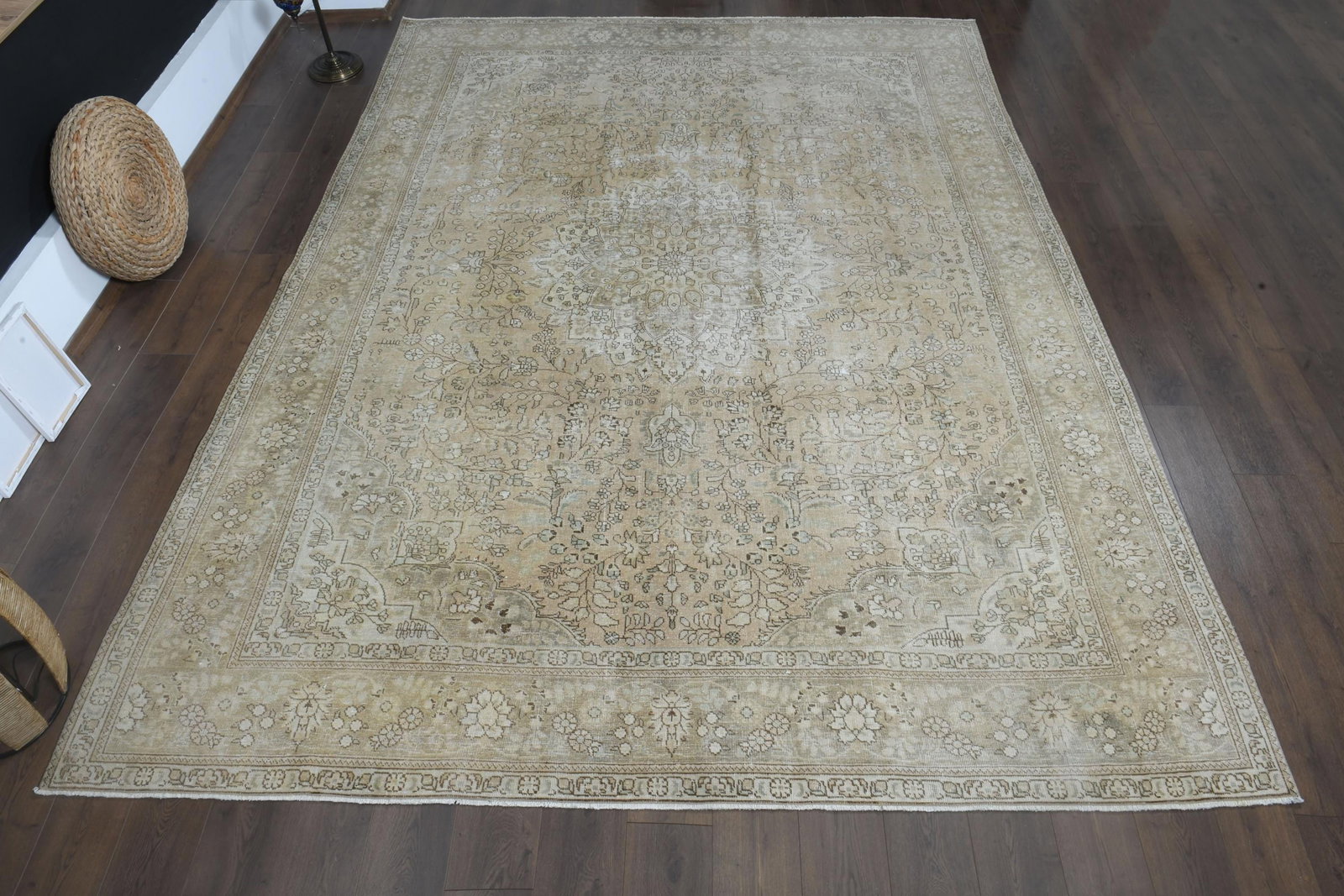 9'3x12'4 ft, VINTAGE PERSIAN RUG: Title: 9'3x12'4 ft, VINTAGE PERSIAN RUG Description: This Turkish one-of-a-kind Anatolian Vintage Rug is hand-knotted and handwoven by the most skilled artisans who use pure wool, in muted, natural to