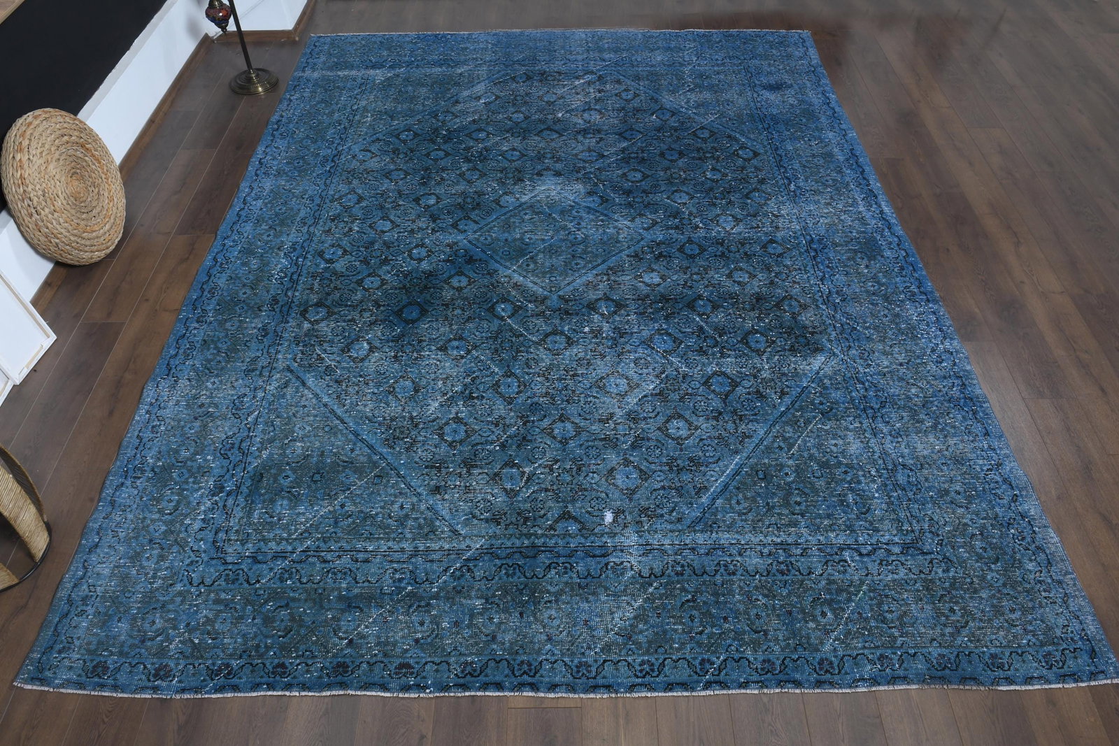 9.6x12.5 ft, OVERSIZED PERSIAN RUG: Title: 9.6x12.5 ft, OVERSIZED PERSIAN RUG Description: This Turkish one-of-a-kind Anatolian Vintage Rug is hand-knotted and handwoven by the most skilled artisans who use pure wool, in muted, natural 