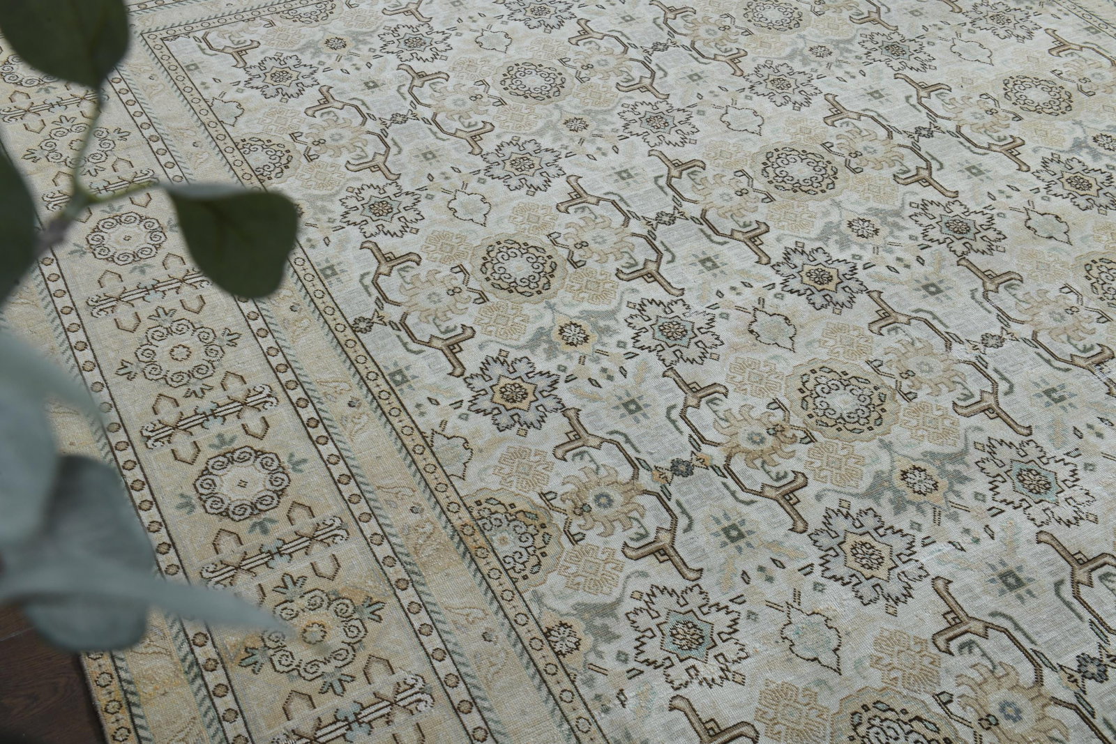 9.2x11.7 ft, NEUTRAL OVERSIZED RUG - 4