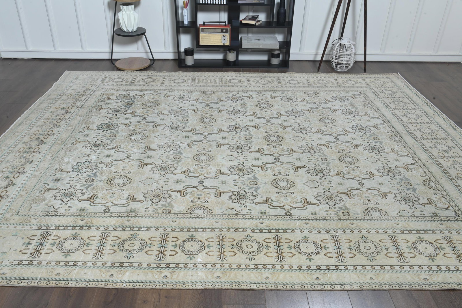 9.2x11.7 ft, NEUTRAL OVERSIZED RUG - 9