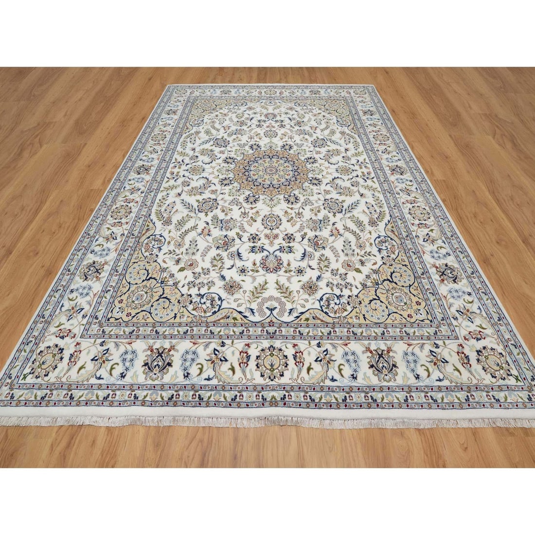 Pearl White Hand Knotted Nain with Flower Medallion Motif 250 KPSI Rug - 2