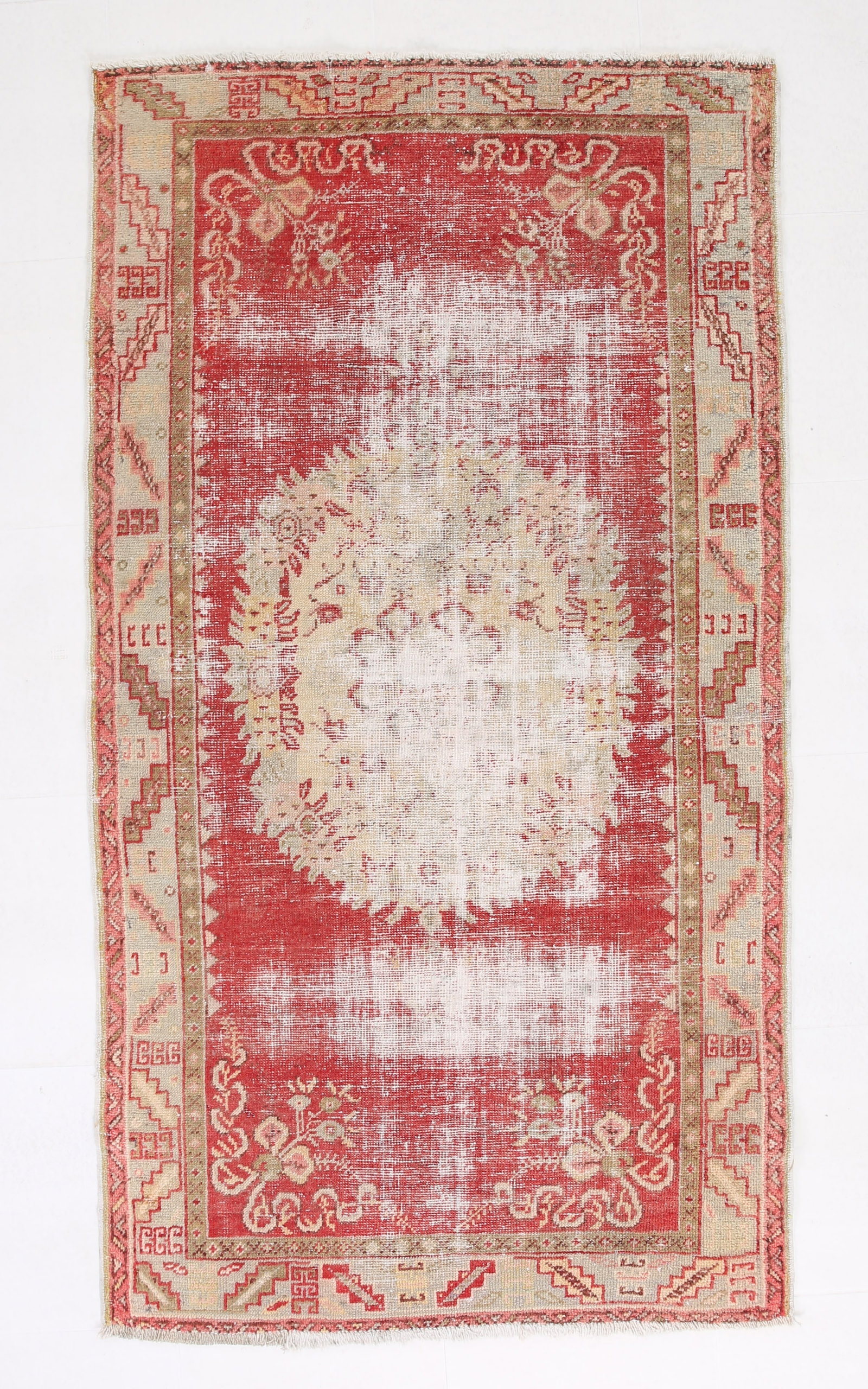 3'5'' x 6'2'' Handmade Vintage Wool Rug - 4734: Title: 3'5'' x 6'2'' Handmade Vintage Wool Rug - 4734 Description:3'5'' x 6'2'' Handmade Vintage Wool Rug - 4734 Origin:Turkiye Date/Period:1960-90 Materials:Wool,Cotton Dimension:3'5''x6'2'' ft,