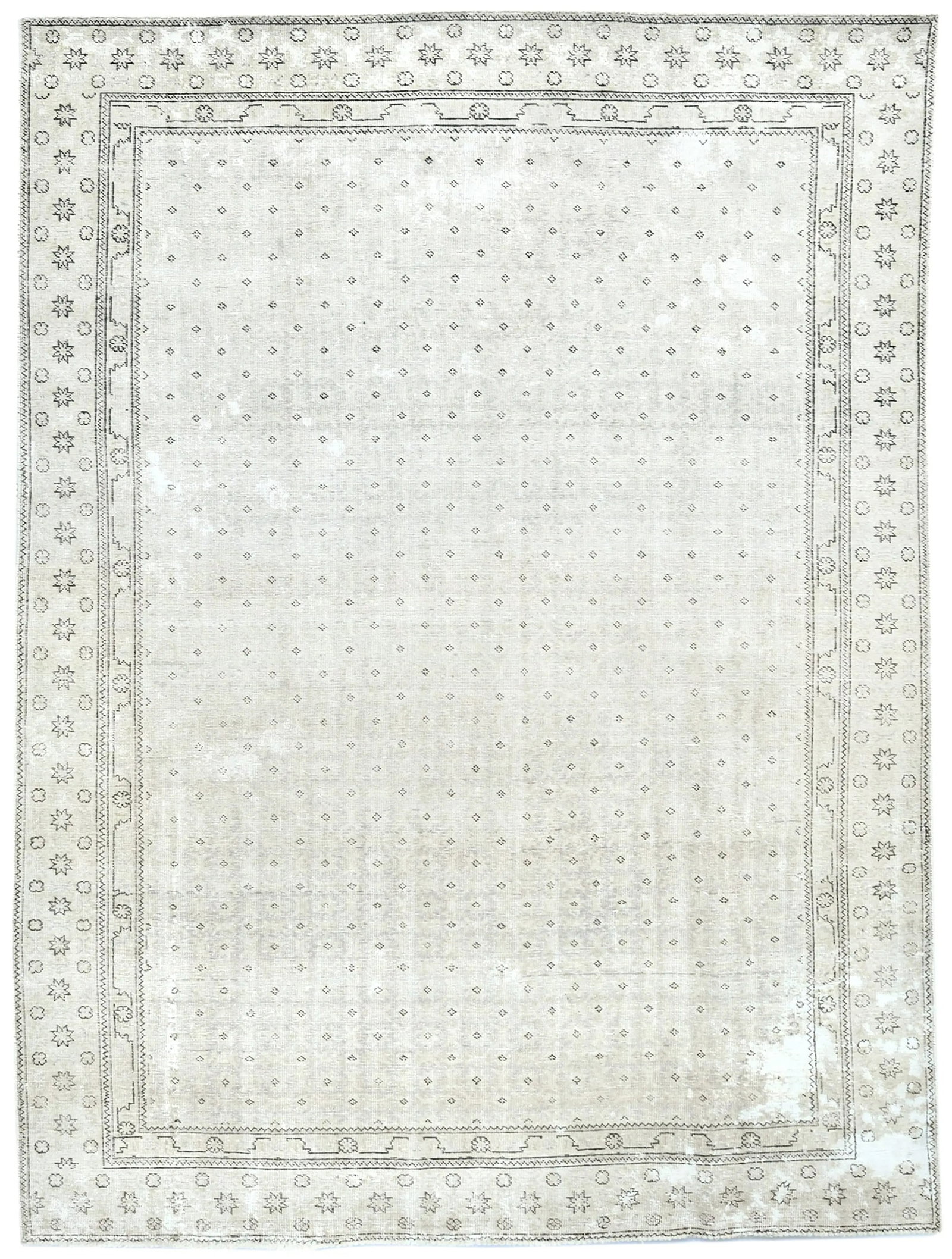 Antique Muted Floral 7'5X10'6 Distressed Vintage Oriental Rug: Title:Antique Muted Floral 7'5X10'6 Distressed Vintage Oriental Rug Description: Hand-knotted in the vintage Oriental tradition, this antique piece highlights timeless artistry Traditional style