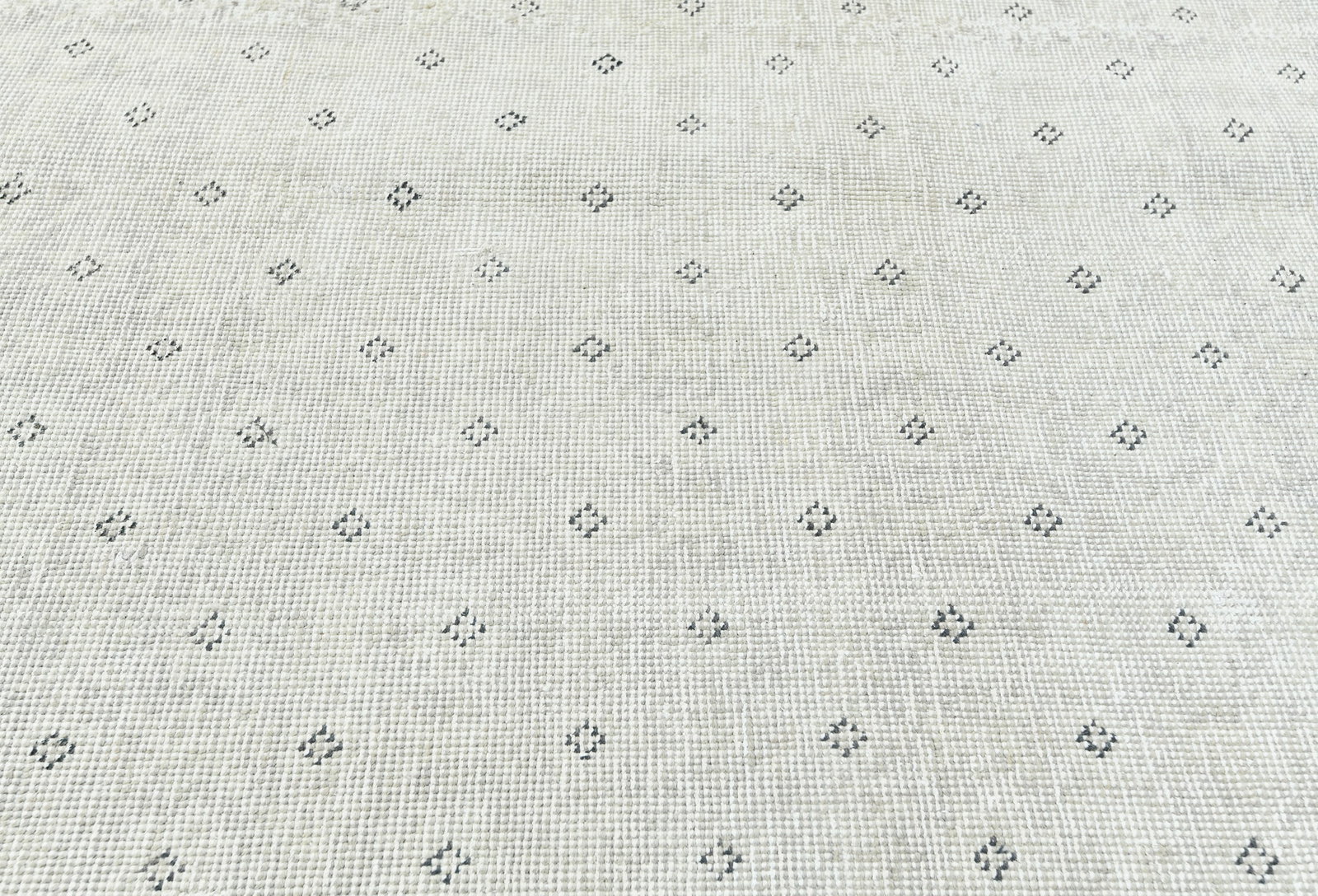 Antique Muted Beige Floral 8X11 Distressed Vintage Oriental Rug - 6
