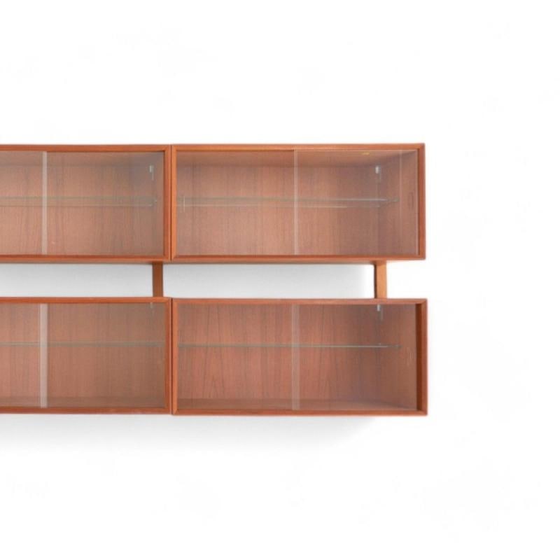 Scandinavian Mid-Century Modern, Wall Mounted Bookshelf, Teak, Norway, 1967 - 6