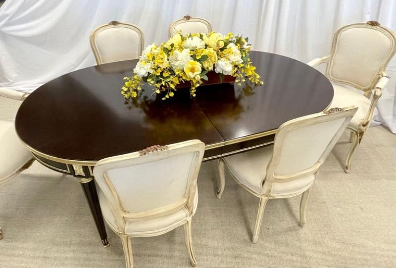 Maison Jansen Tortoise Shell Finished Dining, Louis XVI Style, Bronze Mounted - 7