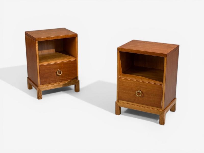 T.H. Robsjohn-Gibbings, Nightstands, Mahogany, Brass, USA, 1960s - 2