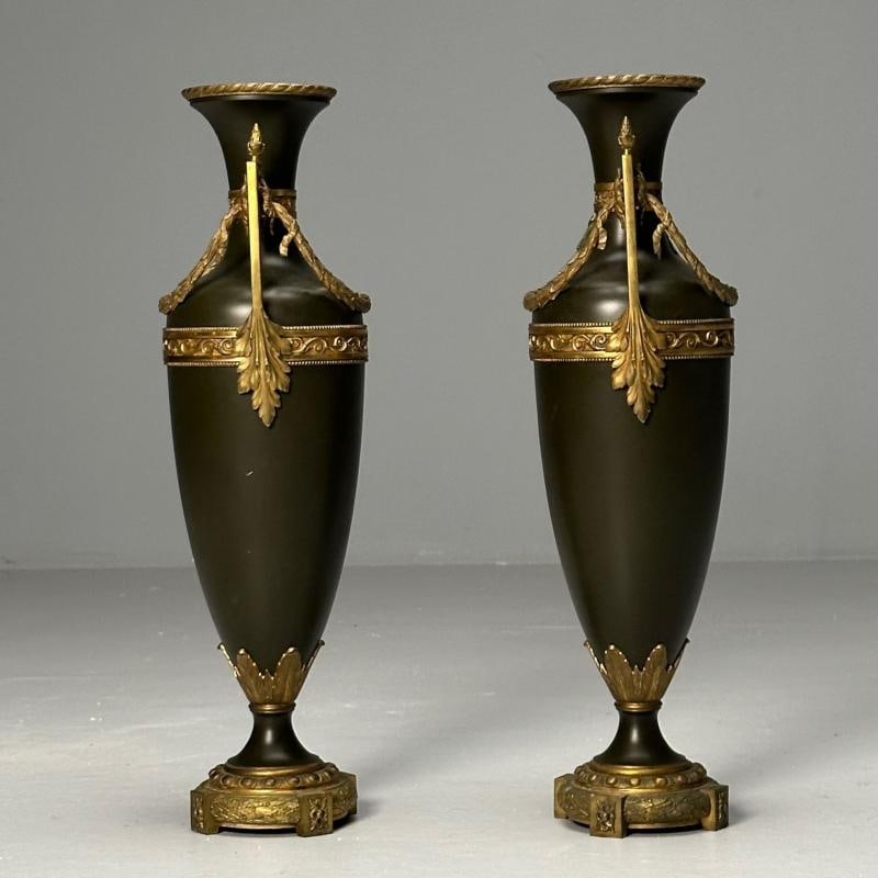 Neoclassical, Pair of Large Urns, Gilt Bronze, Green Painted Metal, 1970s - 4