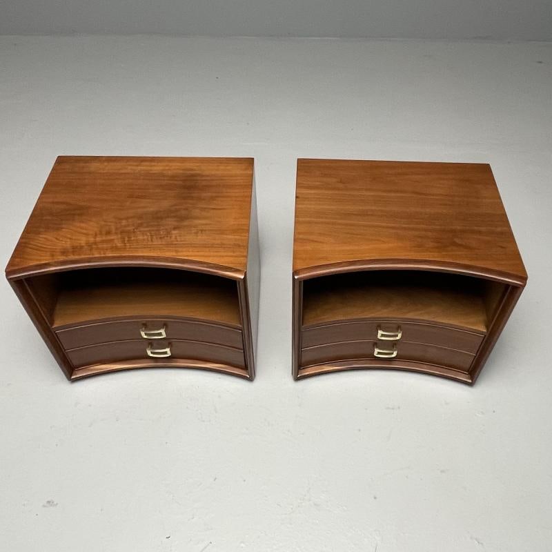 Paul Frankl, Mid-Century Modern, Concave Nightstands, Walnut, Brass, USA 1950s - 5