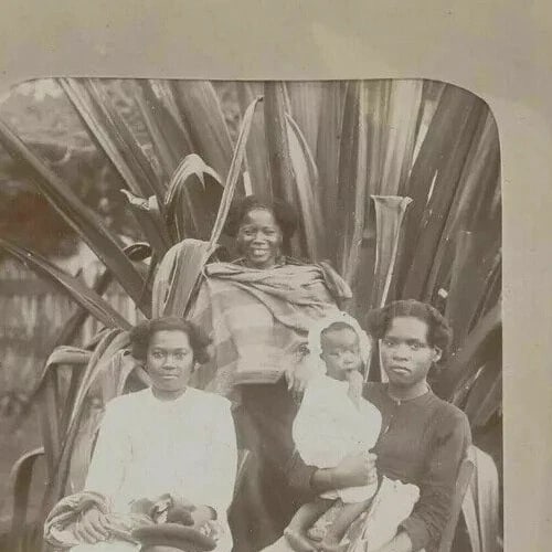 Malagasy Family, Madagascar - Albumen Vintage Photographs c. 1900 - 3
