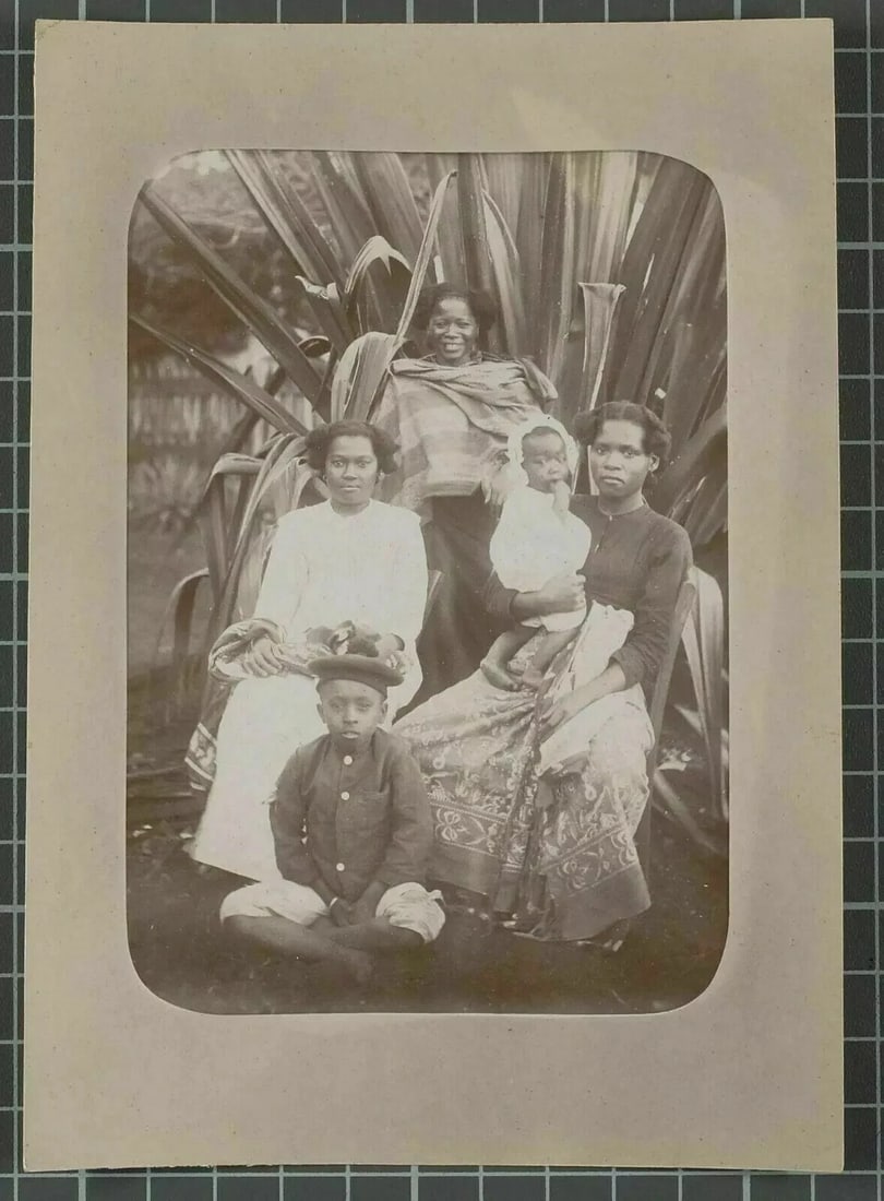 Malagasy Family, Madagascar - Albumen Vintage Photographs c. 1900 - 4