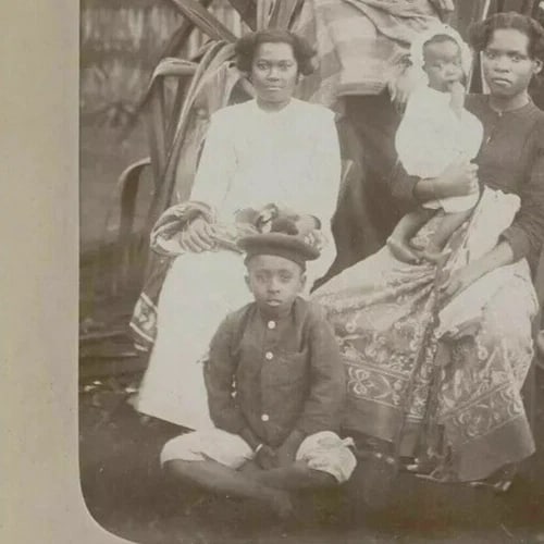Malagasy Family, Madagascar - Albumen Vintage Photographs c. 1900 - 5