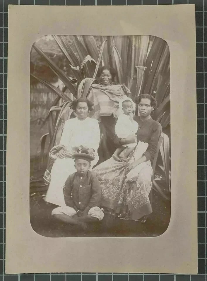 Malagasy Family, Madagascar - Albumen Vintage Photographs c. 1900 - 6