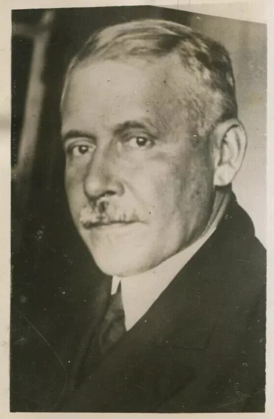 Press Portrait International Army, Military Vintage Photography c. 1930 x5 - 9