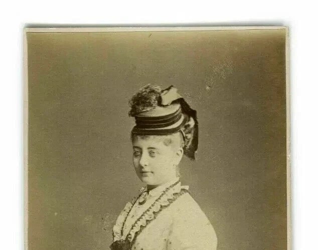1870 Pauline Lucca, Austrian Soprano – London Stereoscopic CDV Photo - 3