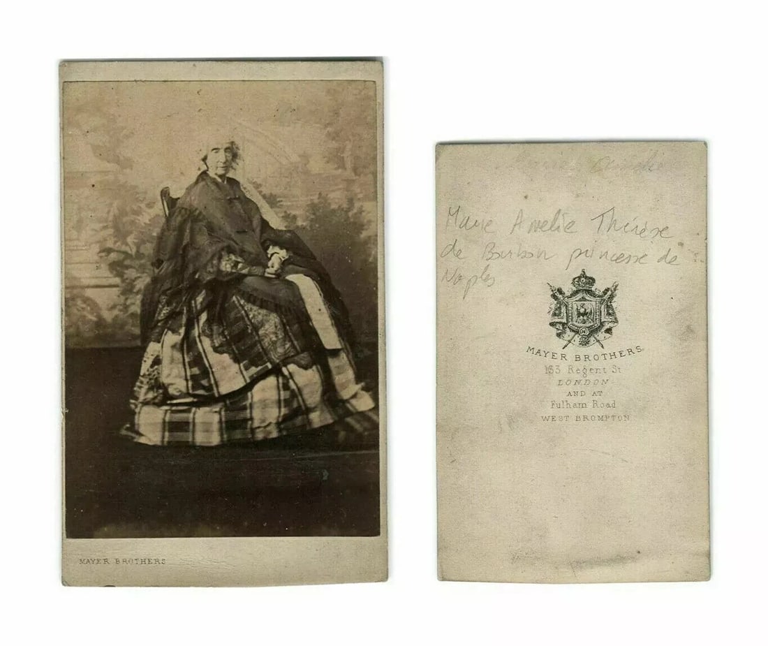 CDV Photo – Marie Amélie de Bourbon-Siciles – Mayer Brothers Paris 1866 - 8