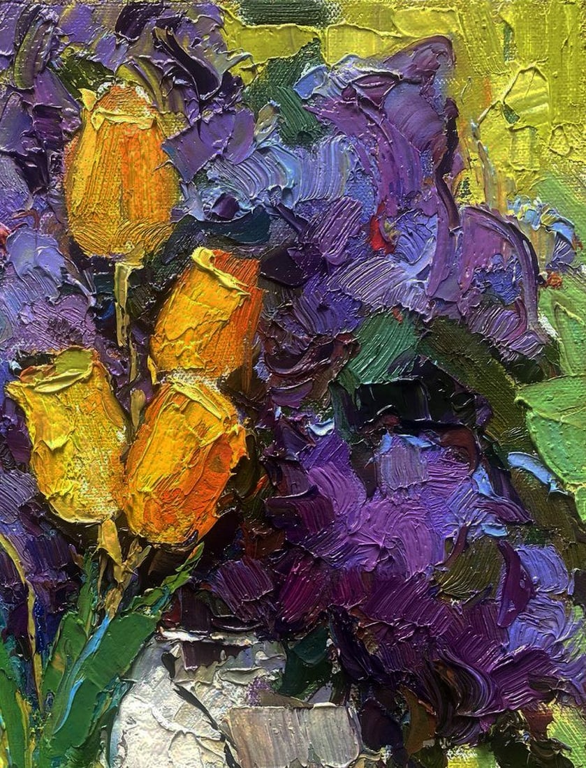 Oil painting Rays of light on lilac petals Oksana Ivanyuk - 5