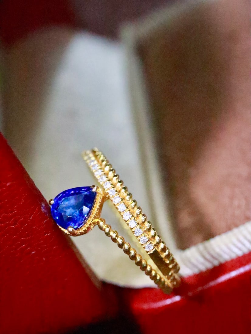 18K Gold Sapphire Ring - 3