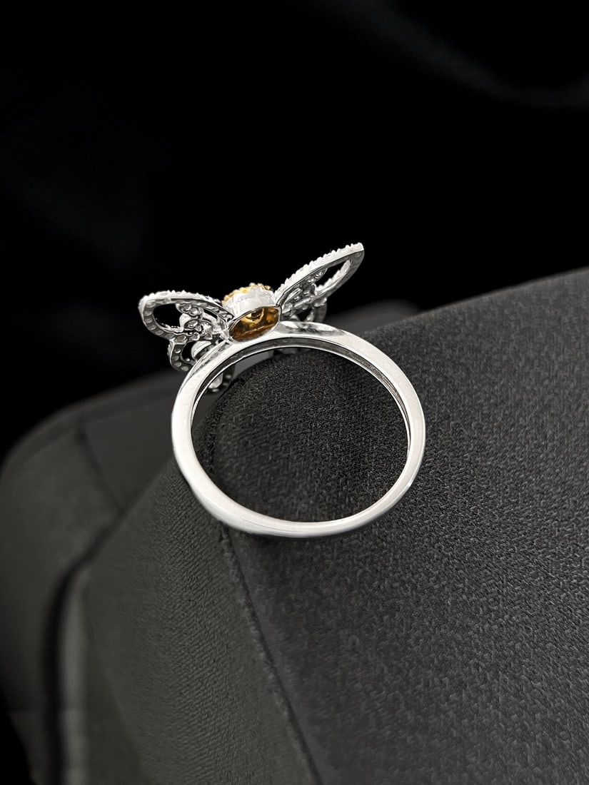 18K Gold Diamond Yellow Diamond Ring - 4
