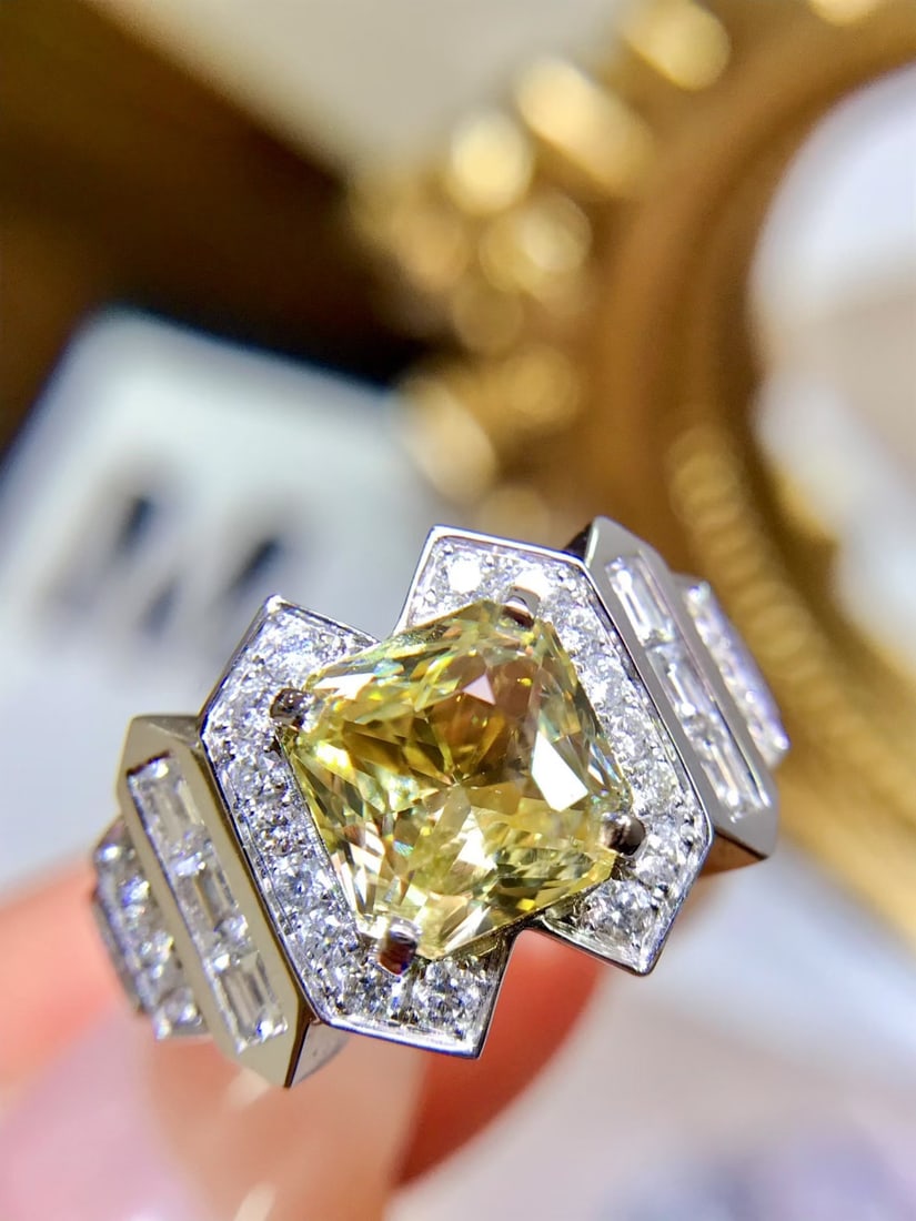 18K Gold Unheated Yellow Sapphire Ring - 2