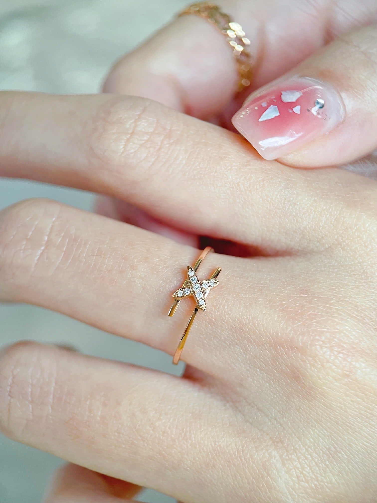 18K Gold Diamond Crossover Ring - 7