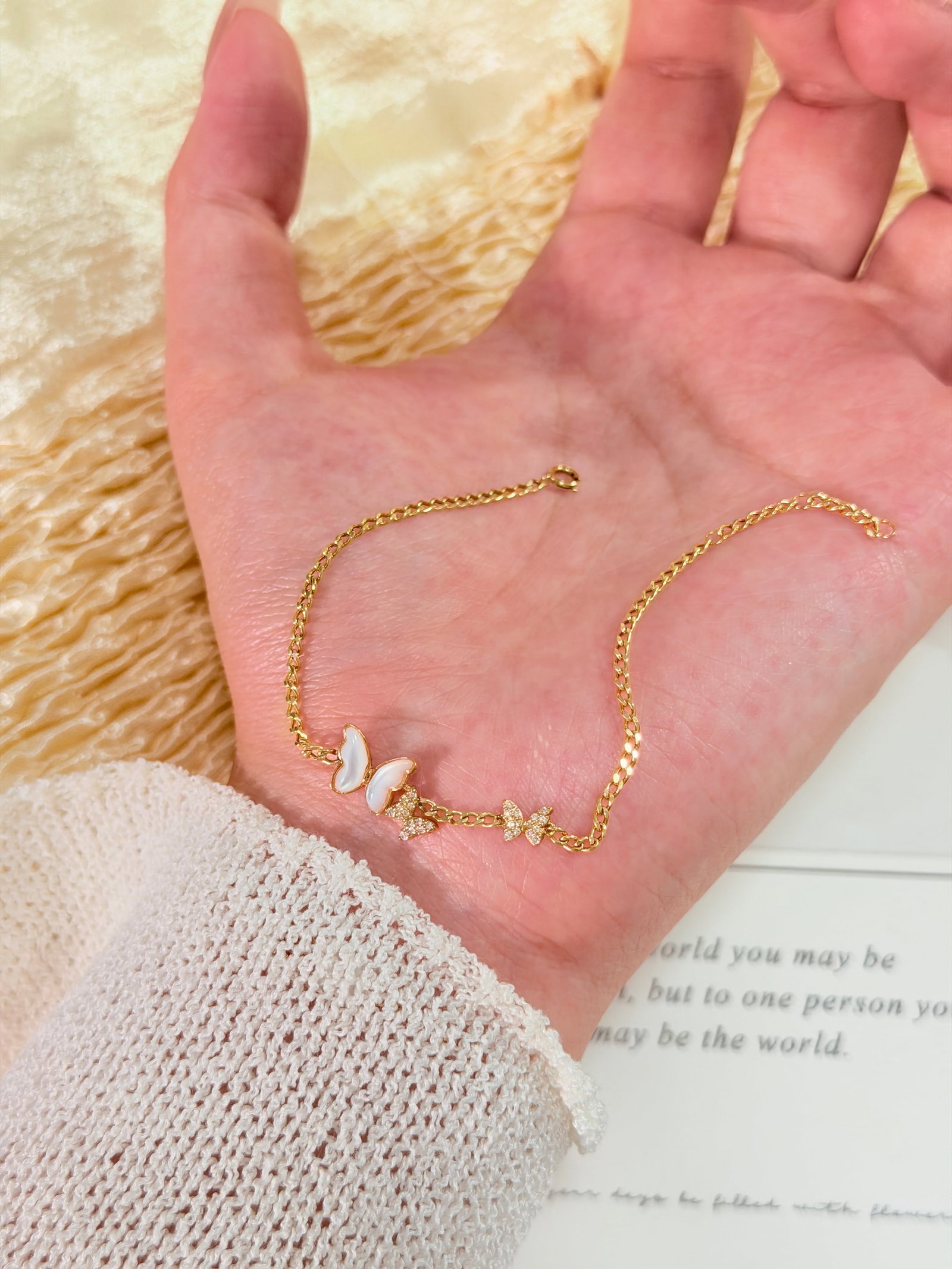 18K Gold Diamond Bracelet - 2