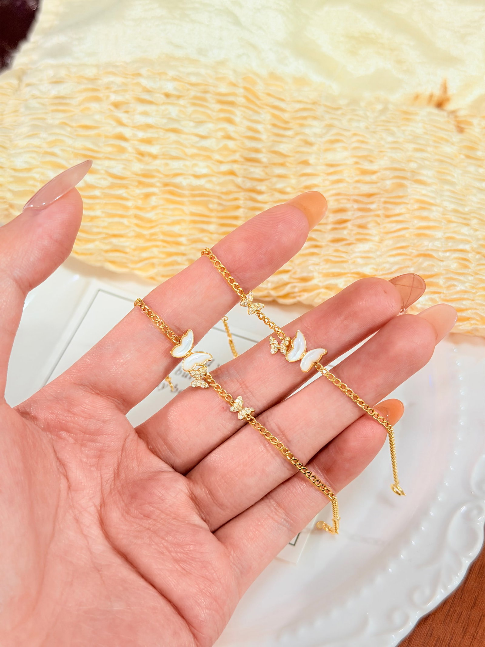 18K Gold Diamond Bracelet - 4