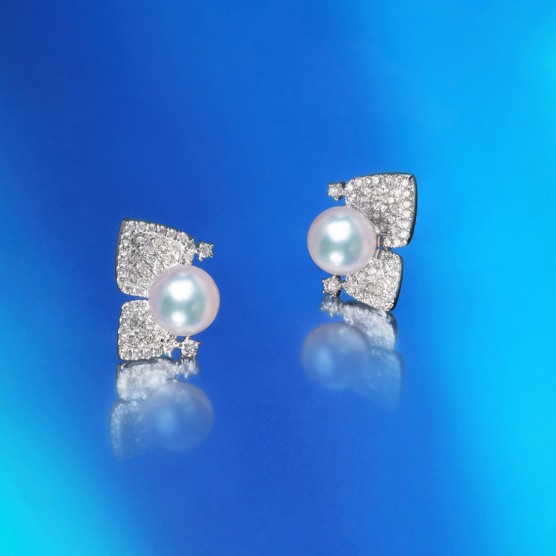18K Gold Seawater Pearl Earrings - 2
