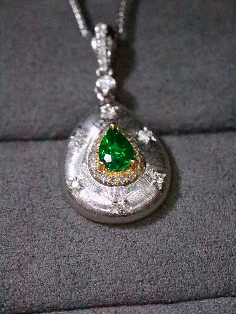 Platinum Natural Tsavorite Pendant - 5