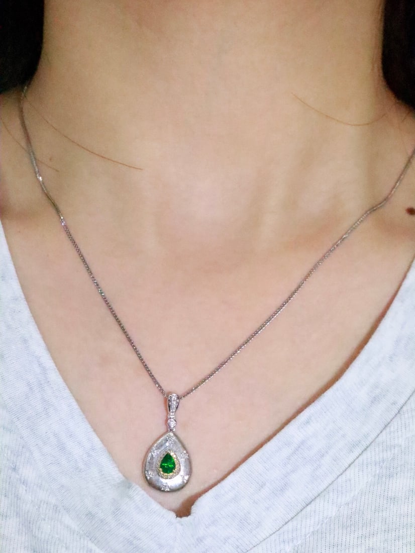 Platinum Natural Tsavorite Pendant - 6