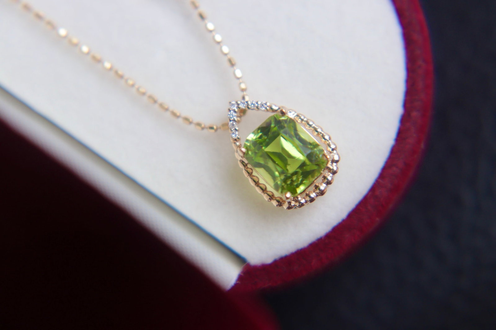 18K Gold Natural Peridot Pendant - 3