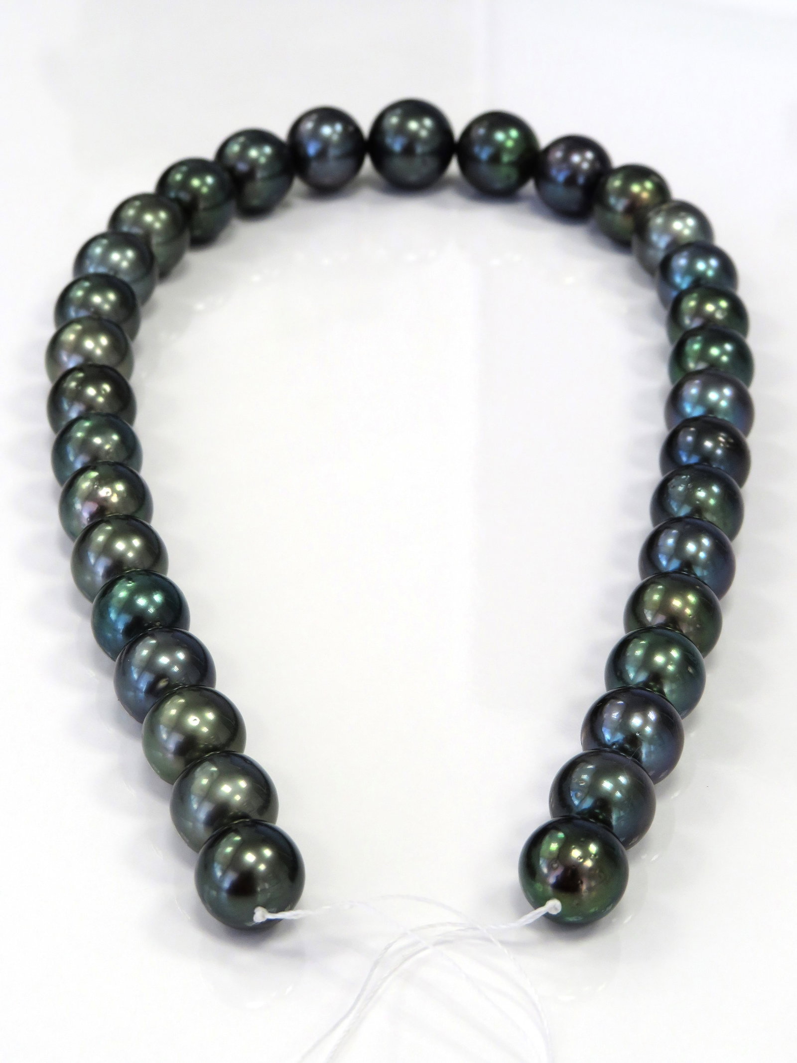 12-15mm Round Peacock Green Tahitian Pearl Necklace Strand - 4
