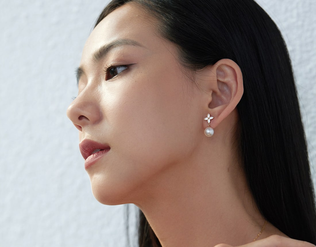 18K Gold Akoya Pearl Earrings - 2