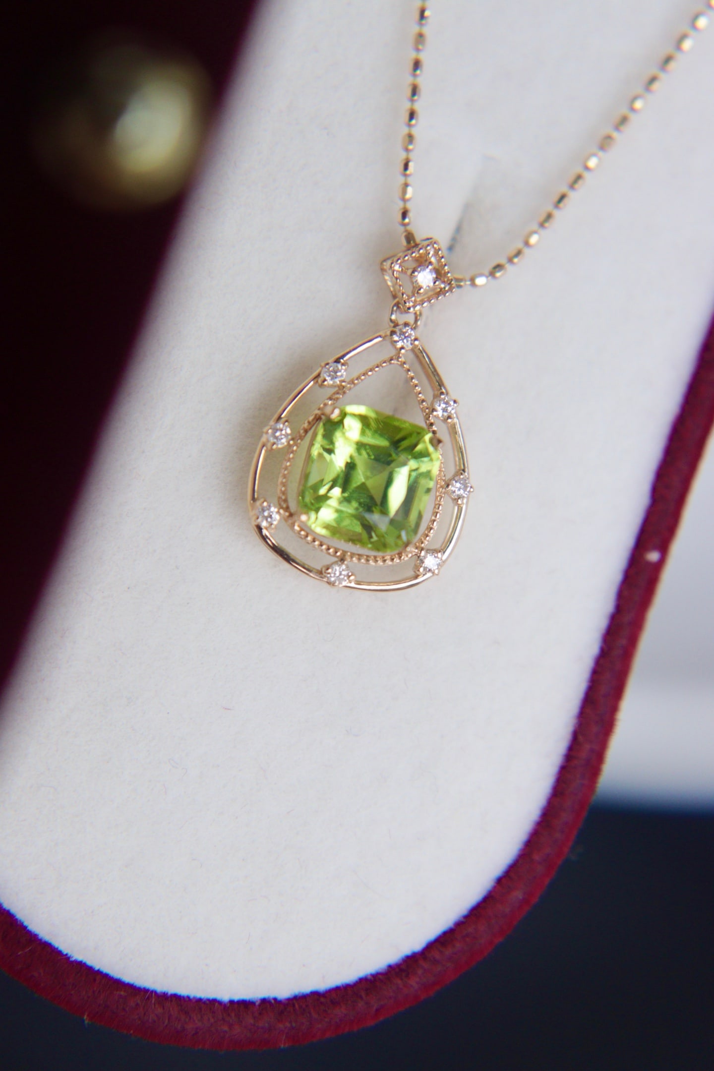 18K Gold Natural Peridot Pendant - 2