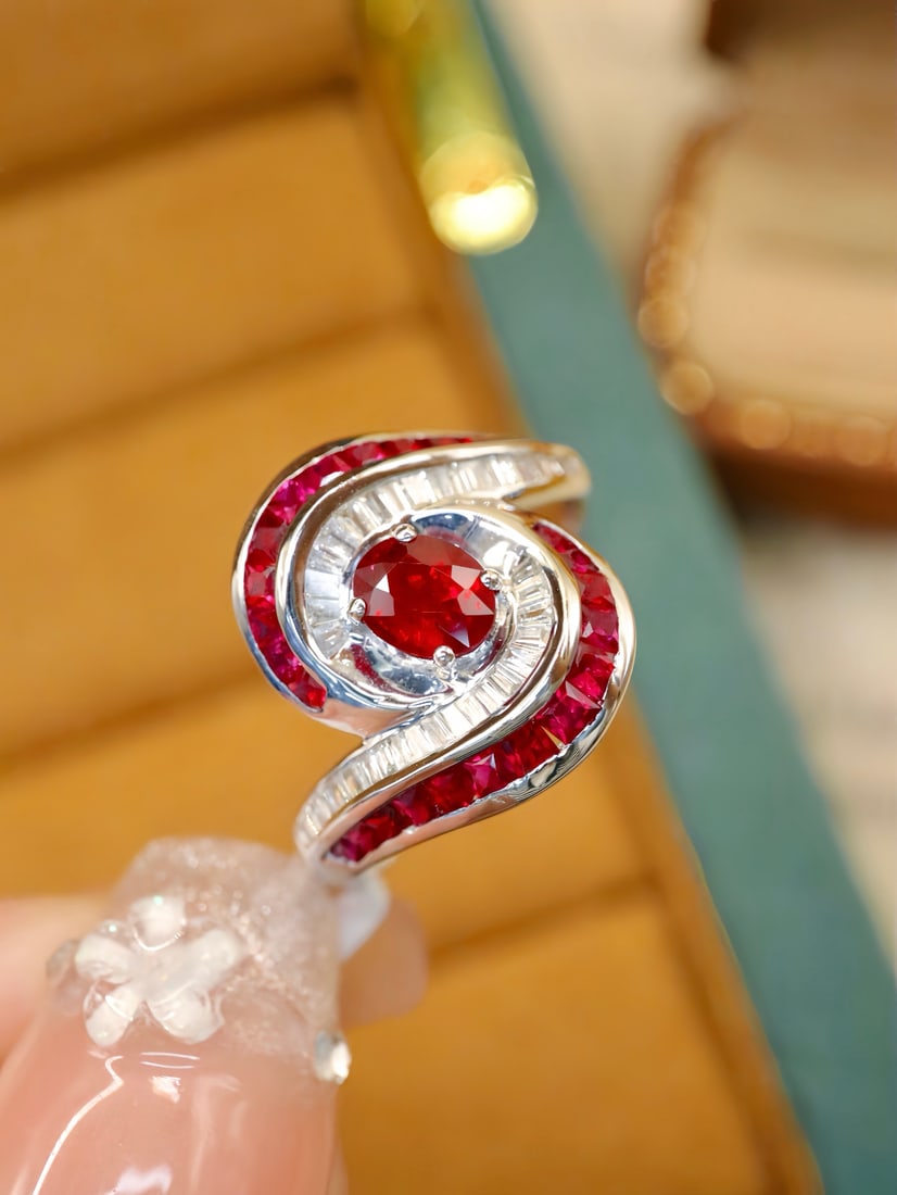 18K Gold Natural Pigeon Blood Red Ruby Ring - 3