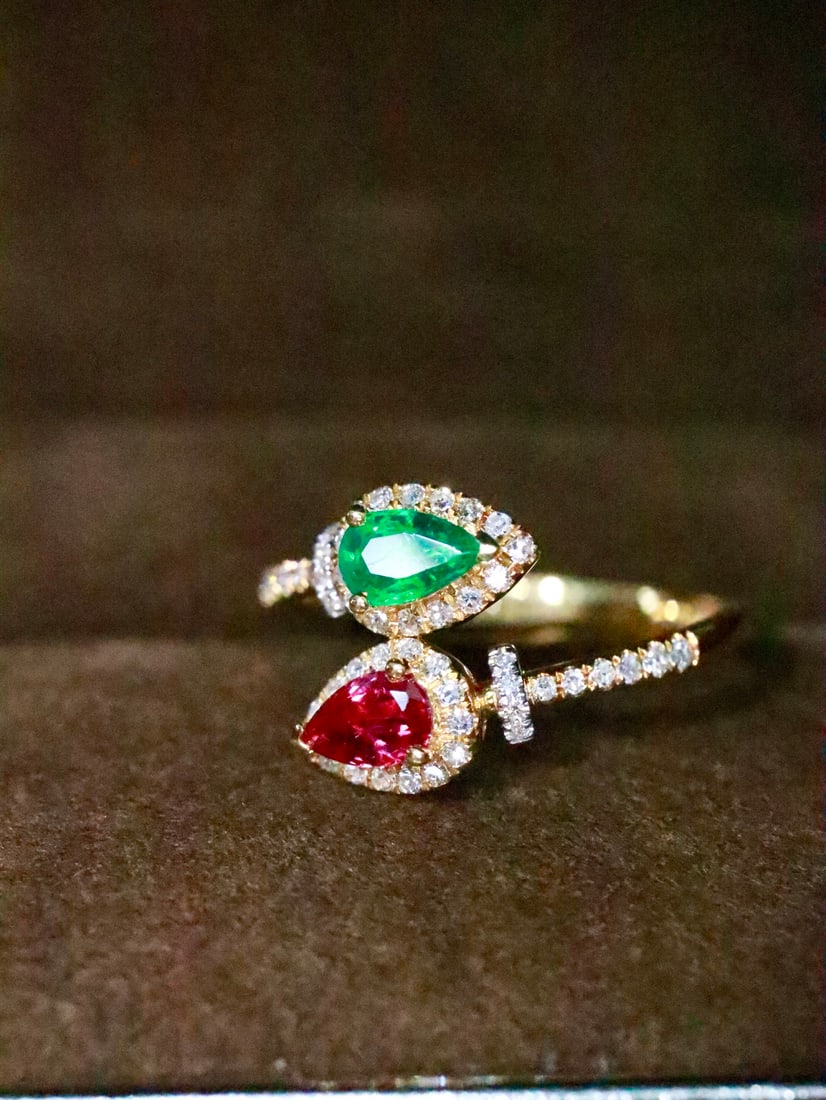 18K Gold Natural No-Heat Ruby and Emerald Two-Stone Ring - 2