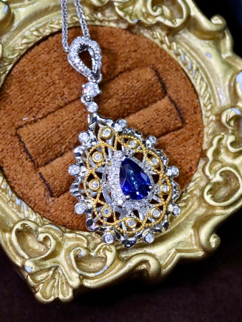 Platinum Sapphire Pendant - 3