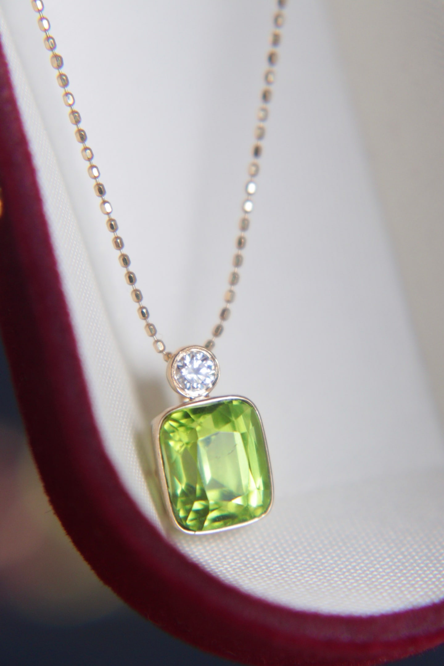 18K Gold Natural Peridot Pendant - 6
