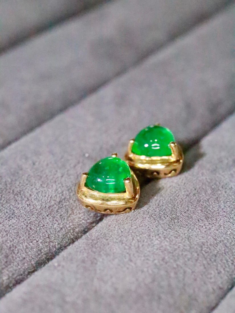18K Gold Emerald Earrings - 3