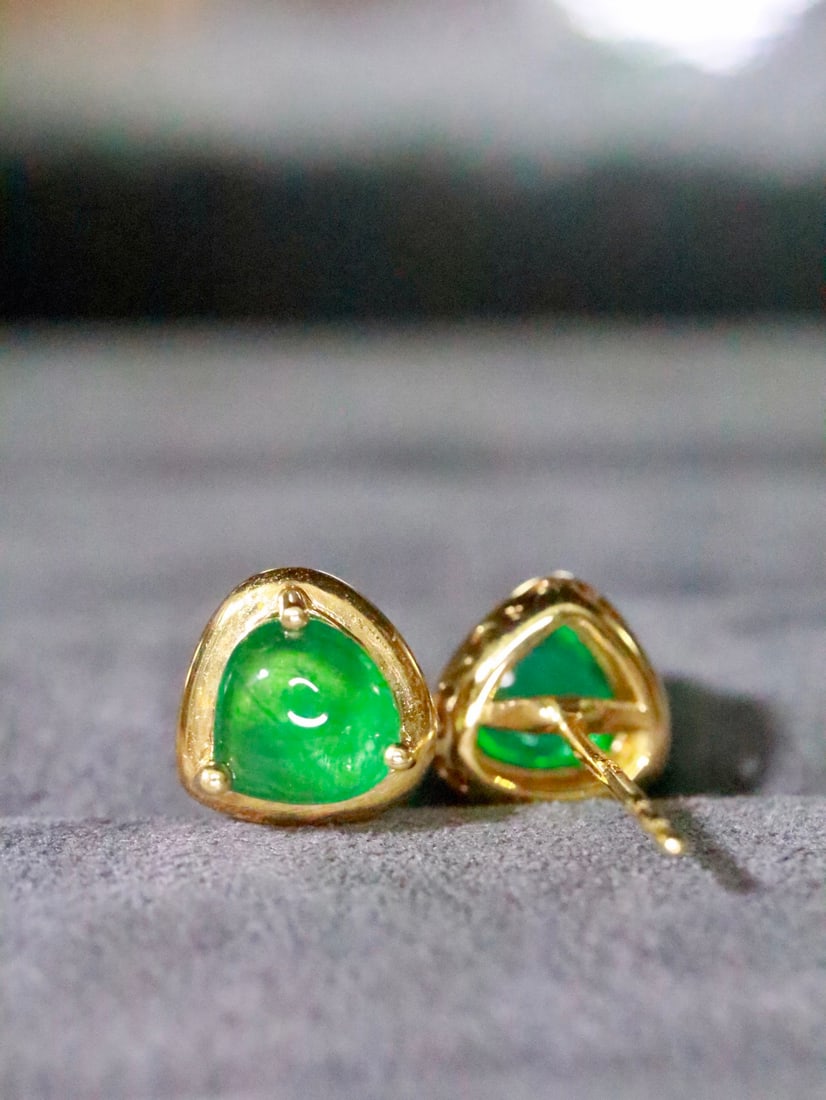 18K Gold Emerald Earrings - 5