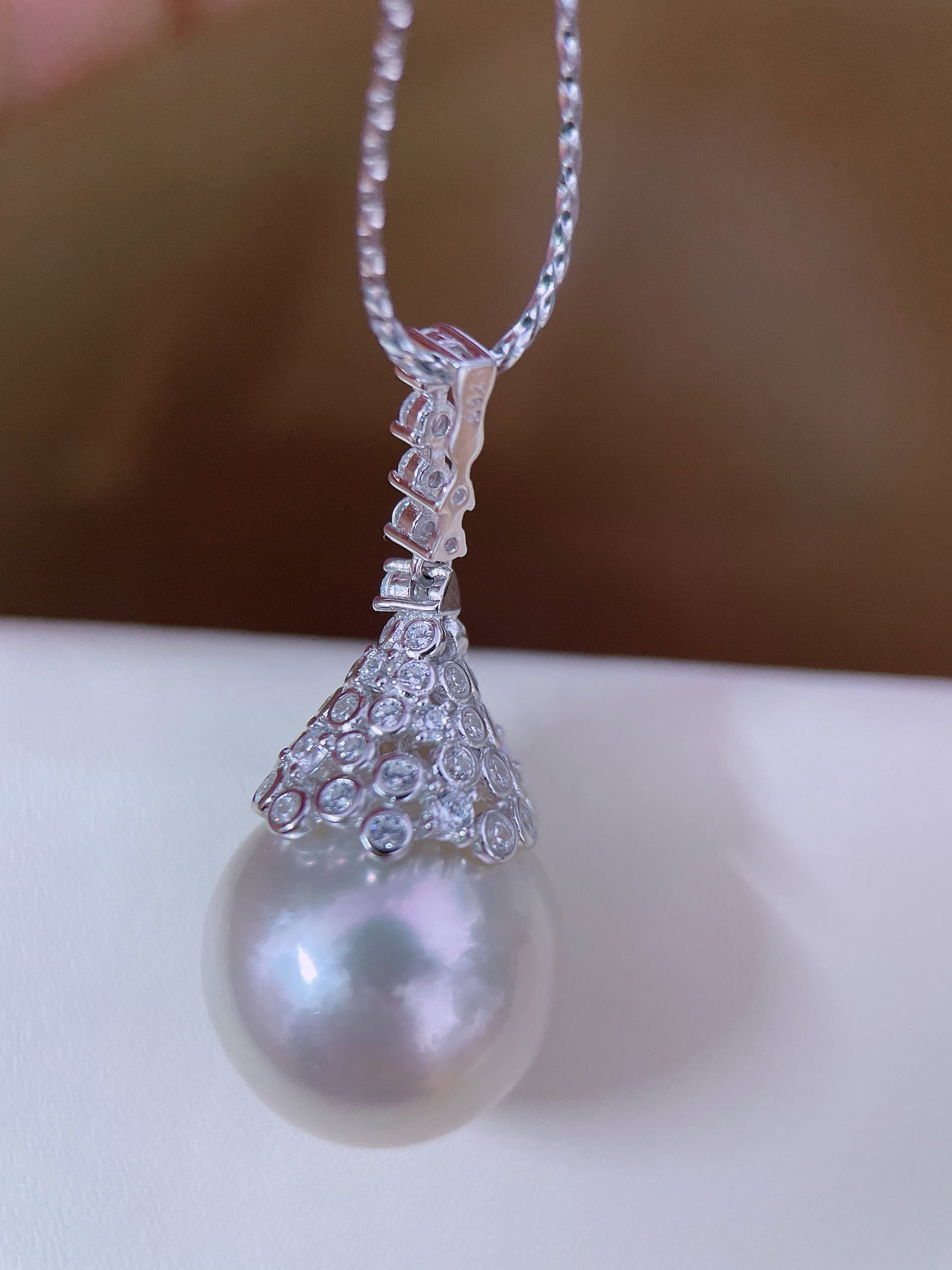 Natural South Sea White Pearl Pendant - 3
