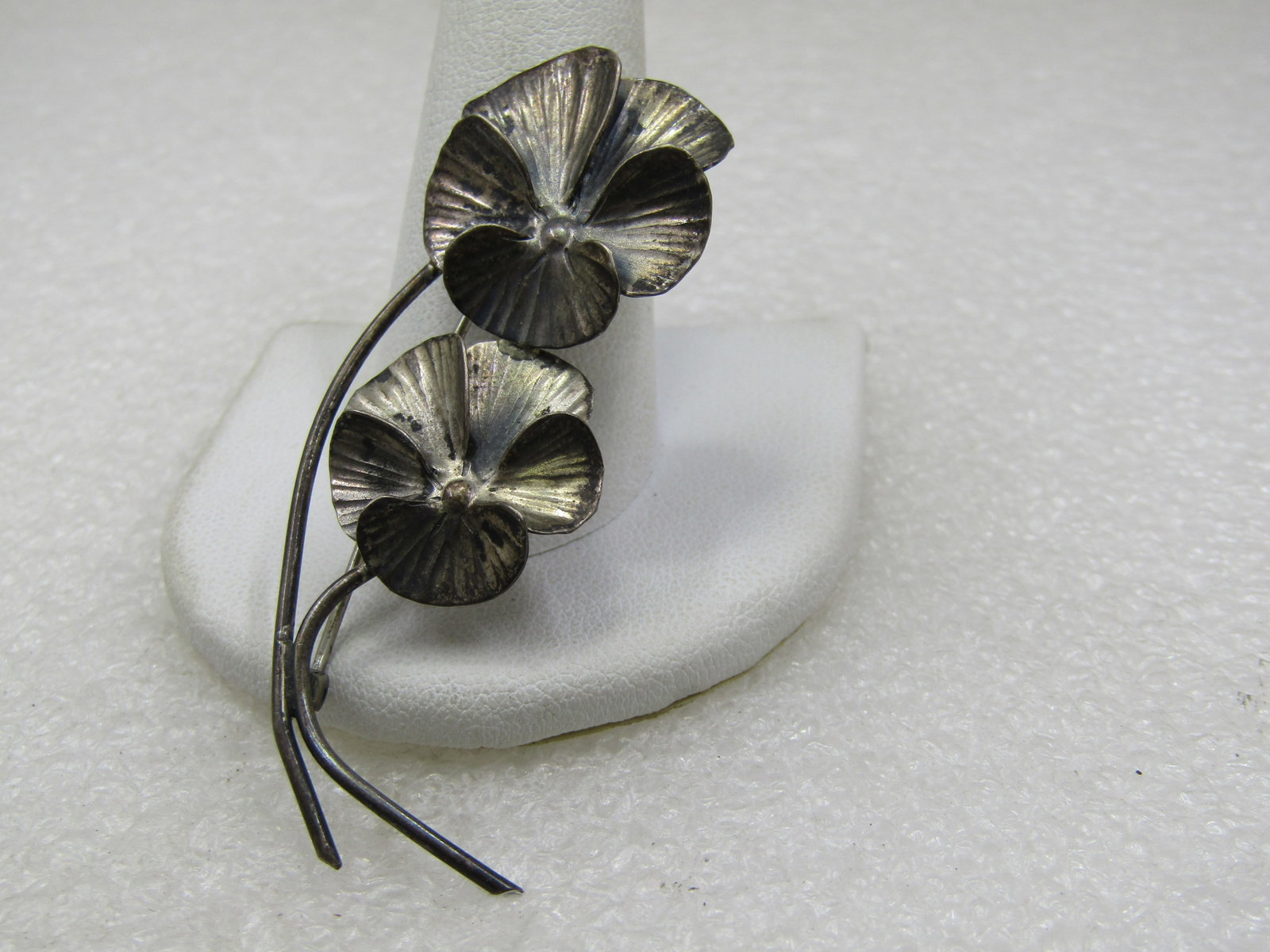 Vintage Sterling Pansy Brooch sigined Stuart Nye, 2.25" - 3