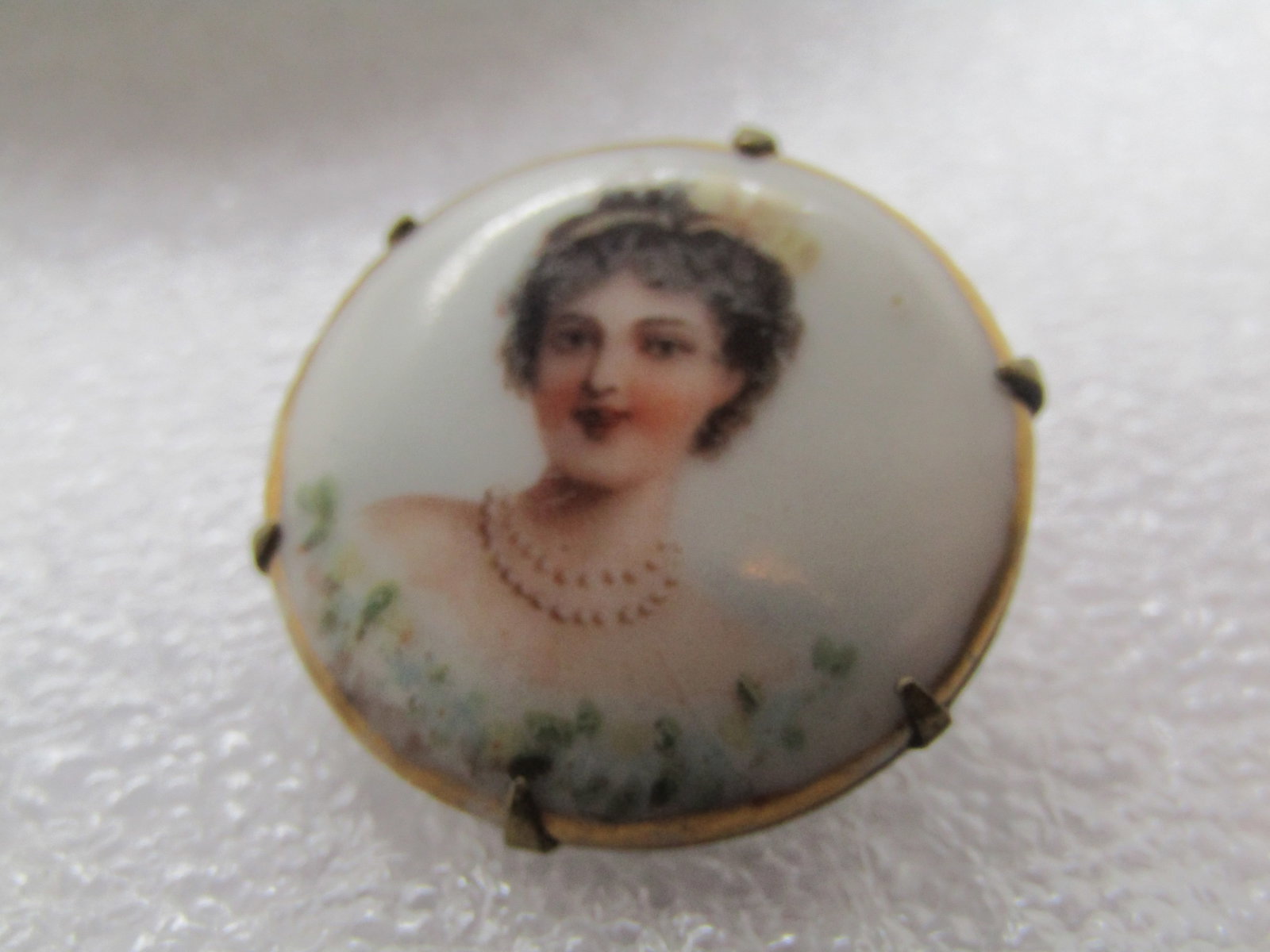 Victorian Painted Woman Brooch, C-Clasp, 1800's-1910 - 5