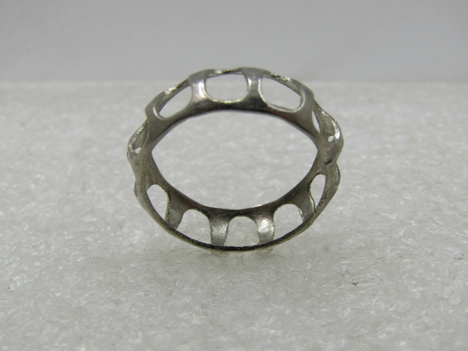 Vintage Sterling Open Oval Band Ring, Sz. 7. - 4